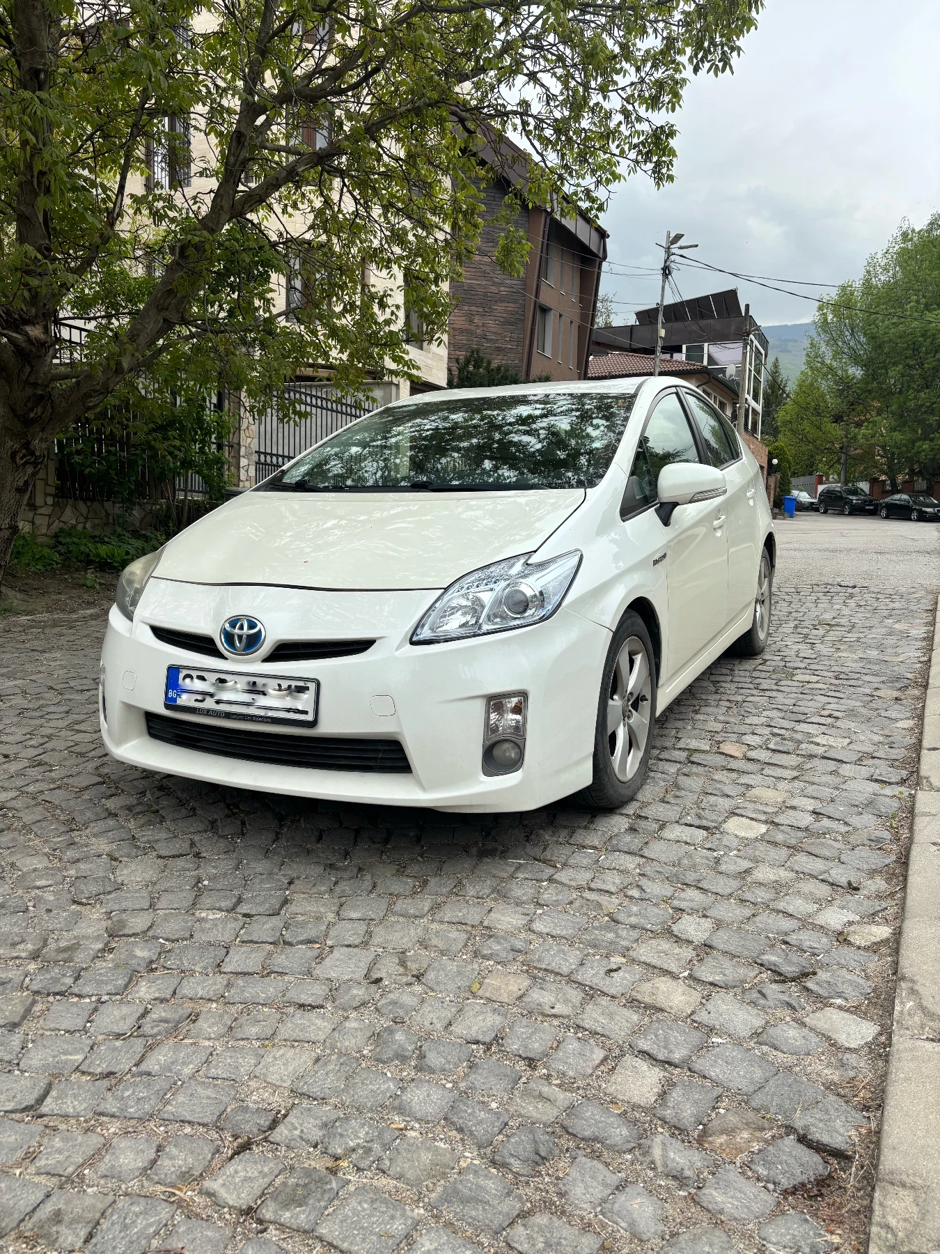 Toyota Prius, снимка 2 - Автомобили и джипове - 54472098