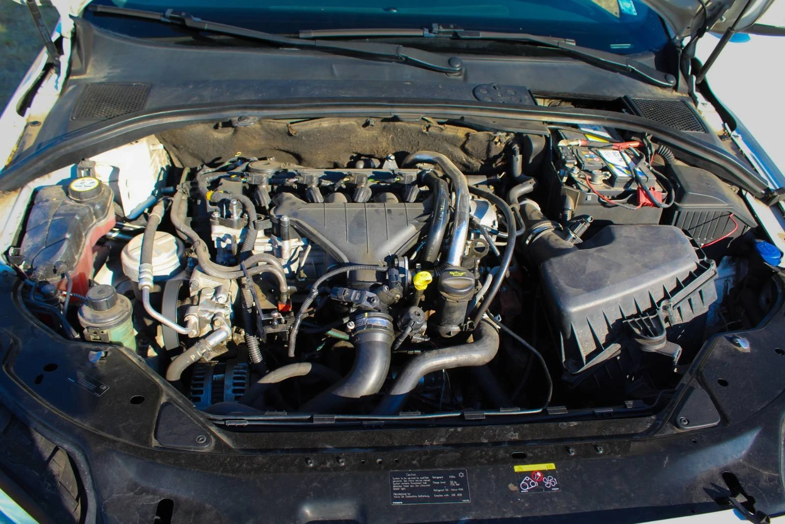 Volvo V70, снимка 16 - Автомобили и джипове - 54714968
