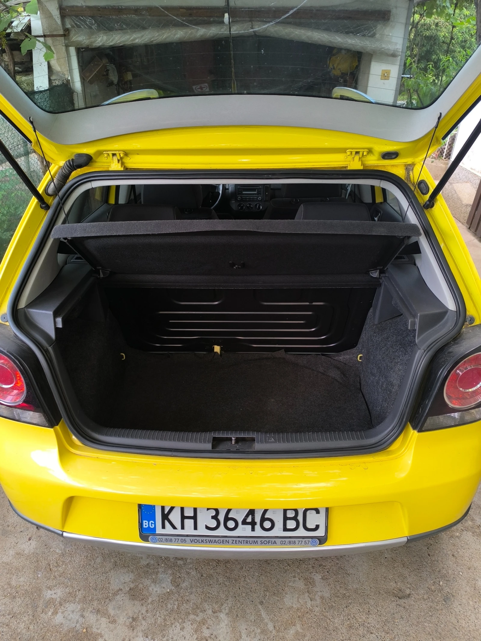 VW Polo хечбек , снимка 9 - Автомобили и джипове - 54937378