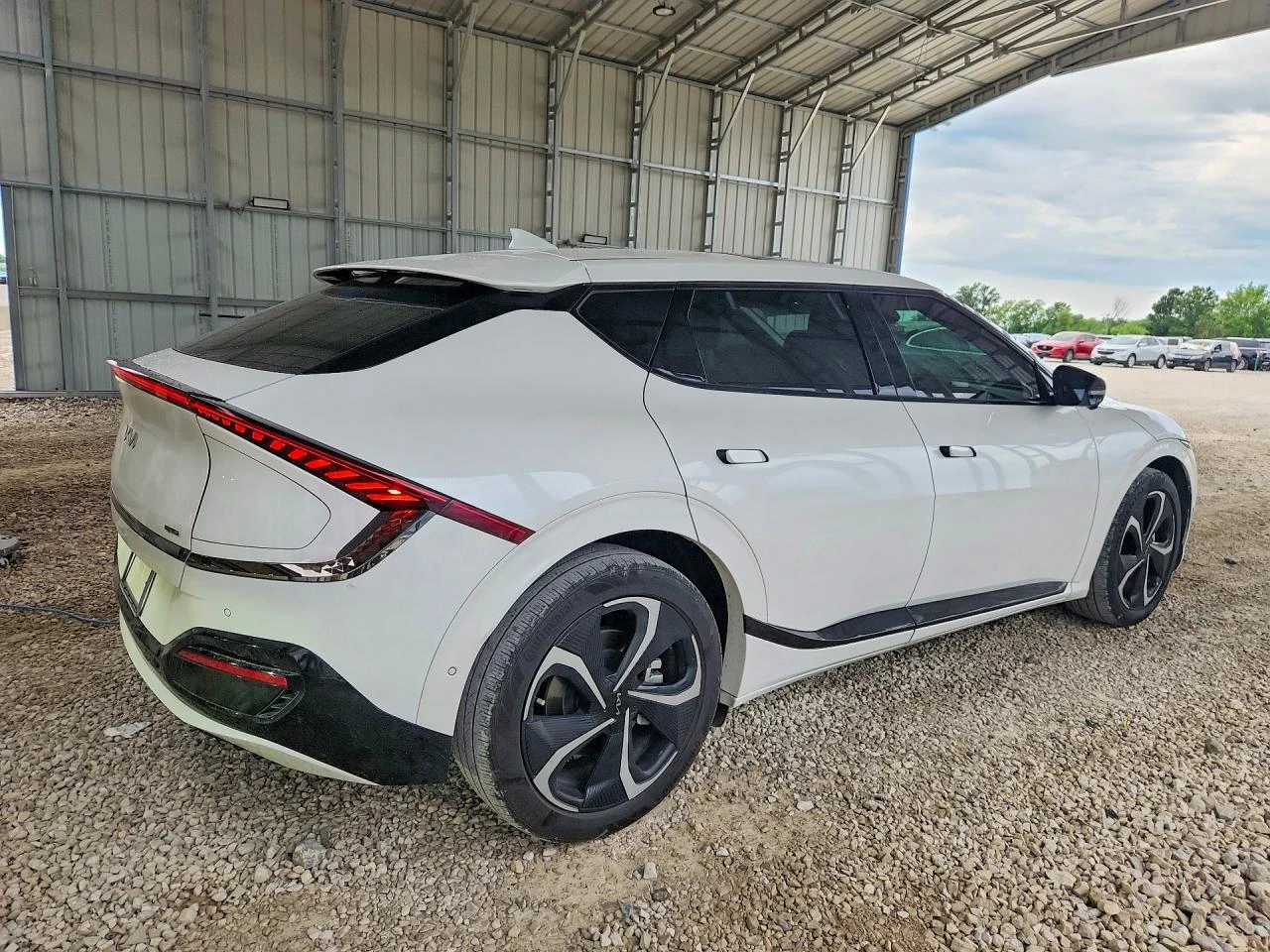 Kia EV6 GT LINE, снимка 3 - Автомобили и джипове - 54961157