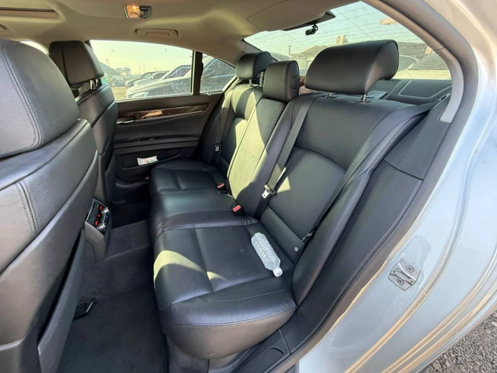 BMW 730 2011г F01 Фул Екстри.Всички функционират , снимка 7 - Автомобили и джипове - 55042745