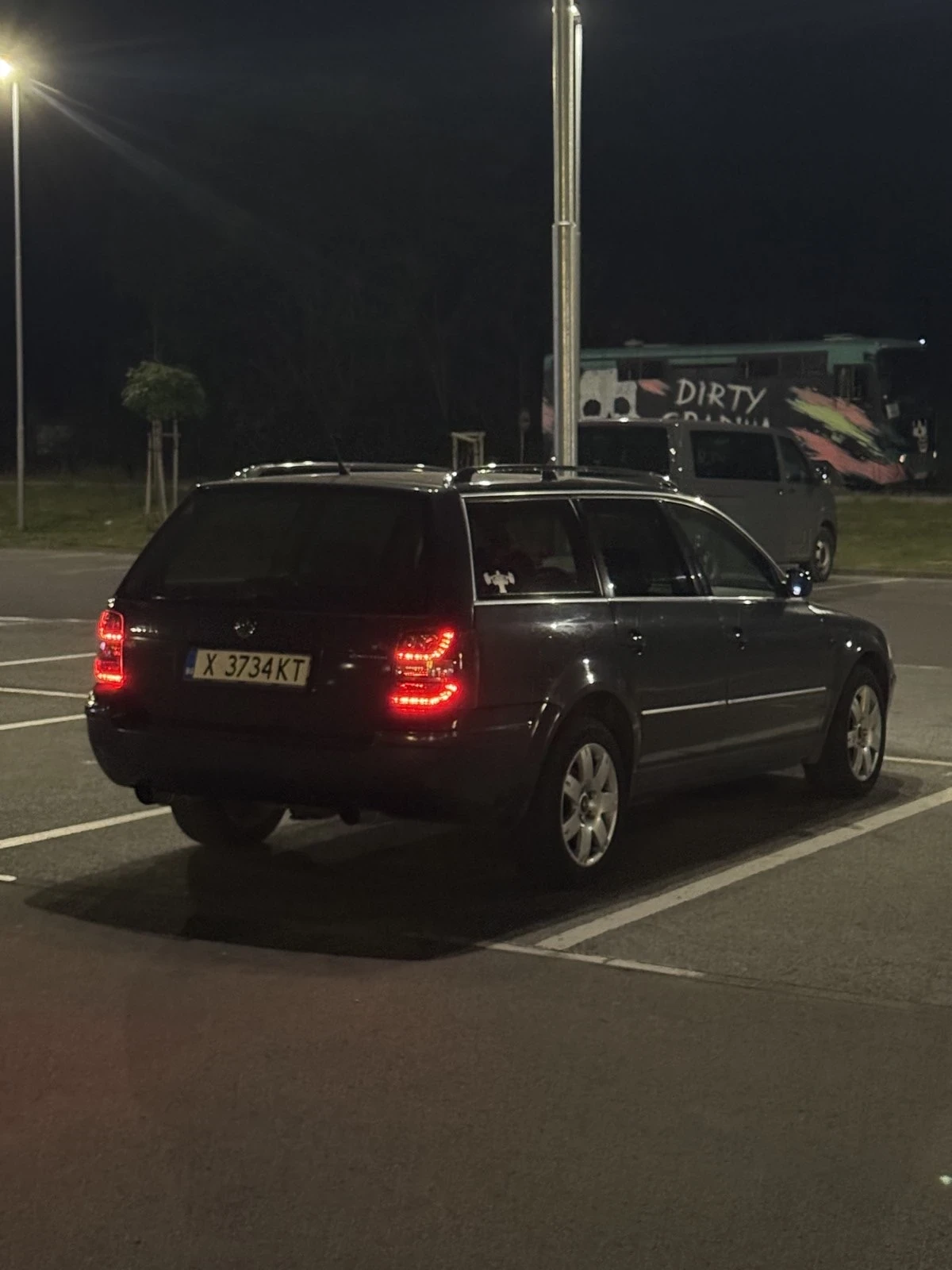 VW Passat, снимка 3 - Автомобили и джипове - 55206471