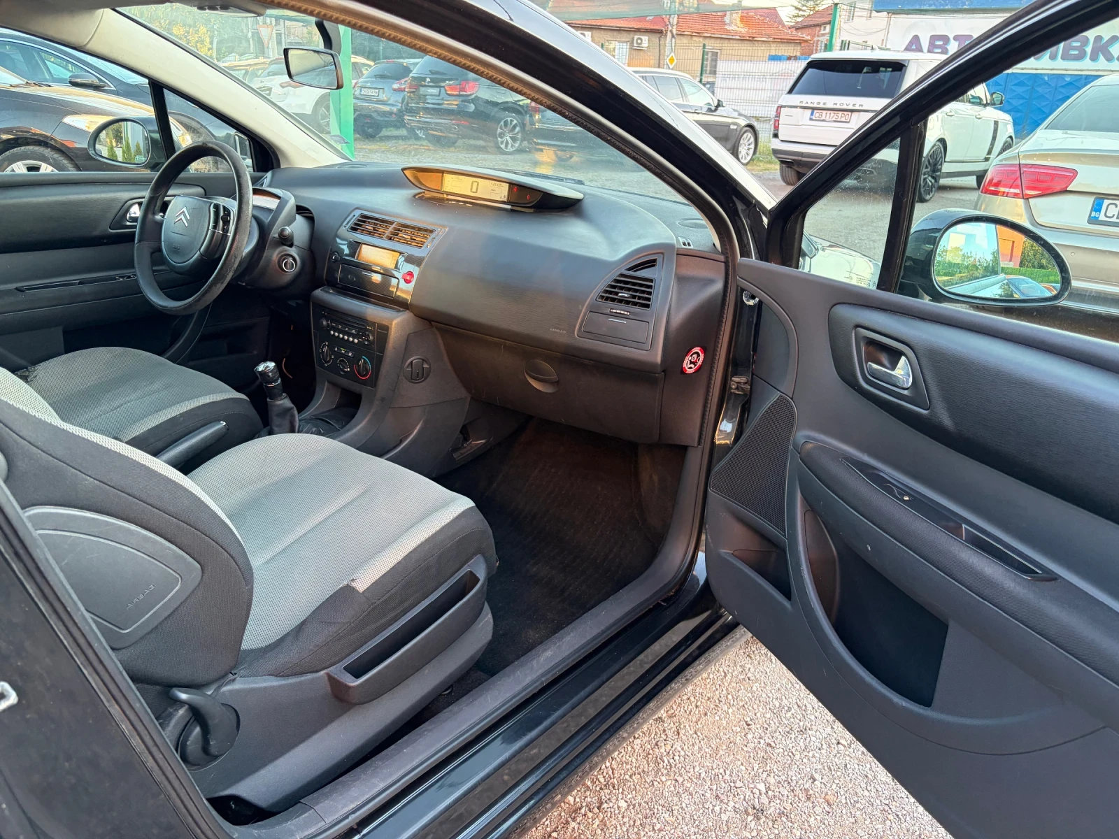 Citroen C4, снимка 11 - Автомобили и джипове - 55252907