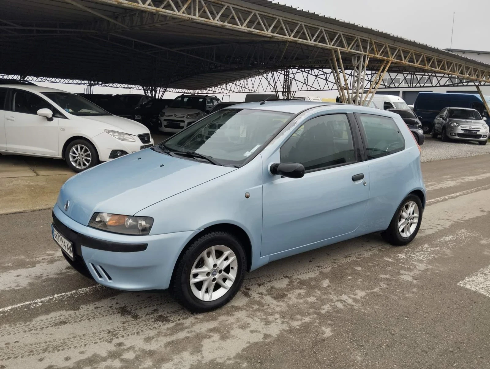Fiat Punto Автоматик, снимка 4 - Автомобили и джипове - 55320457
