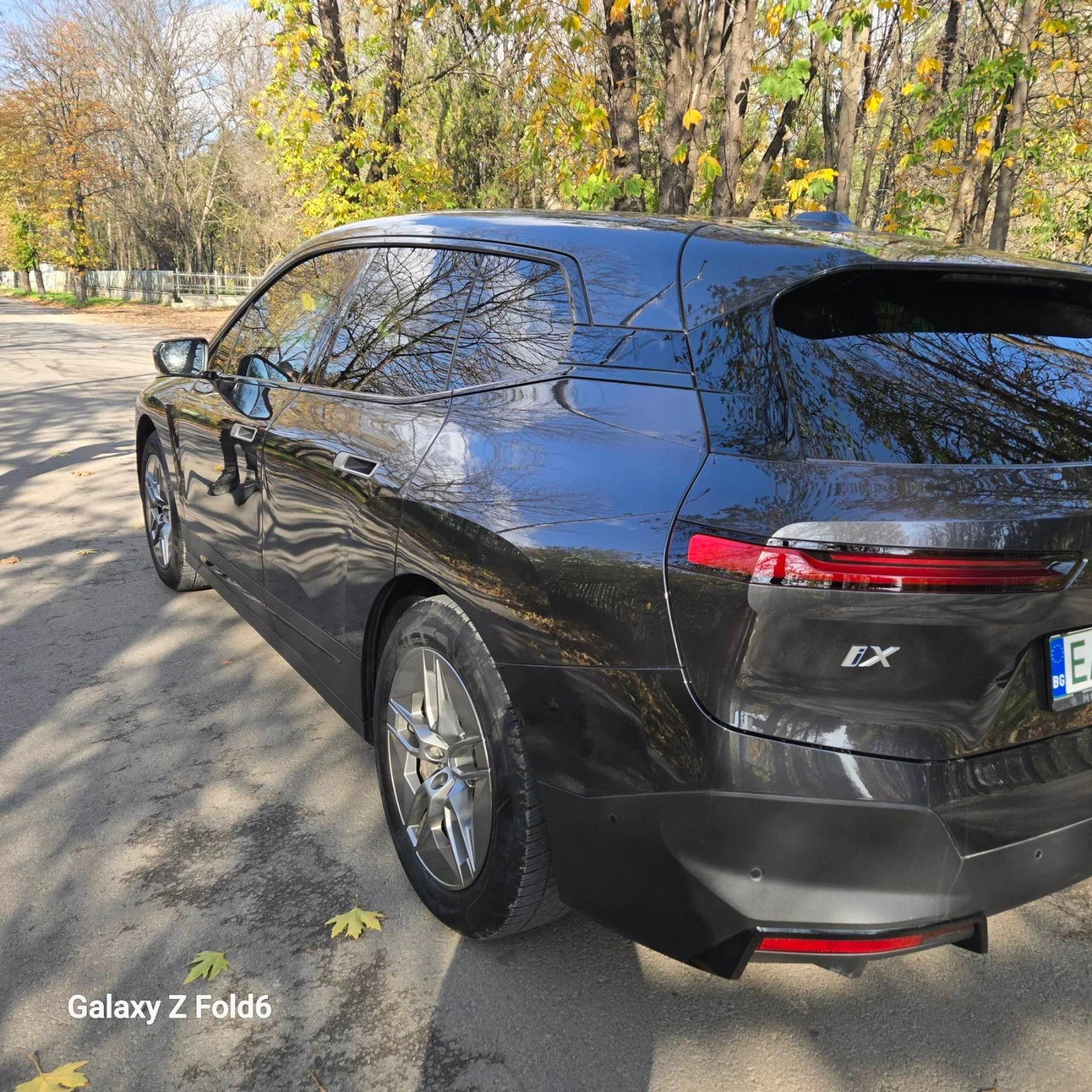 BMW iX, снимка 4 - Автомобили и джипове - 55350710