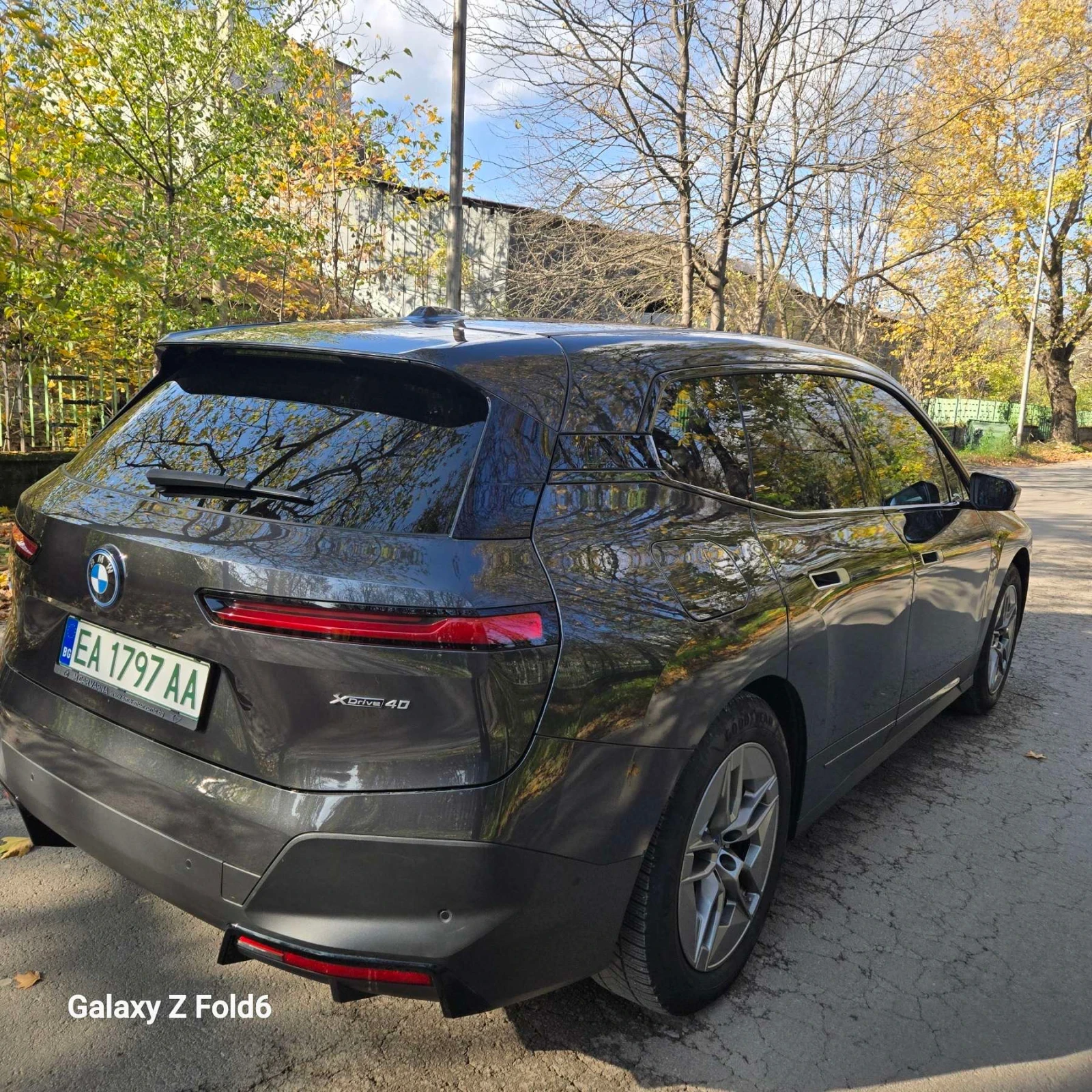 BMW iX, снимка 5 - Автомобили и джипове - 55350710
