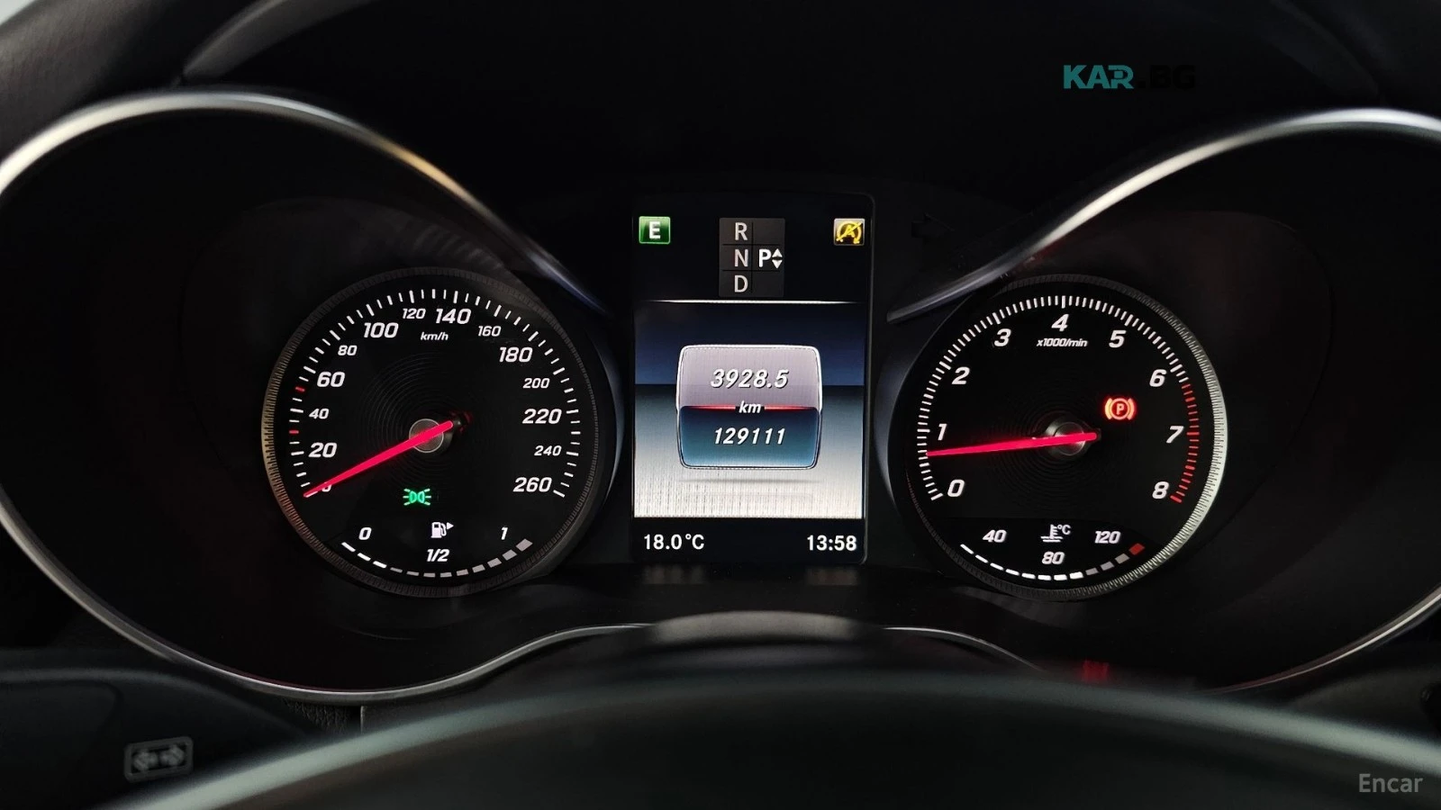 Mercedes-Benz C 200 HUD* КОЖА* НАВИ* ПАНО* КАМЕРА* АВТОКРЕДИТ, снимка 7 - Автомобили и джипове - 55709825