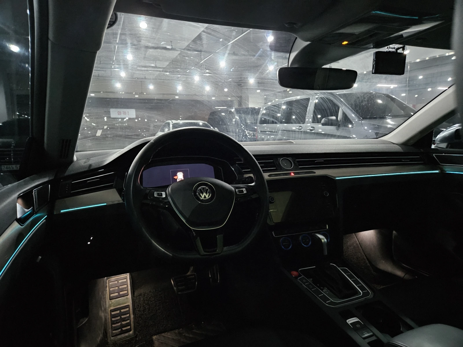 VW Arteon 2.0 TDI* ����� BLIND SPOT ��� ������ ����* encareu | Mobile.bg � ����������� 5