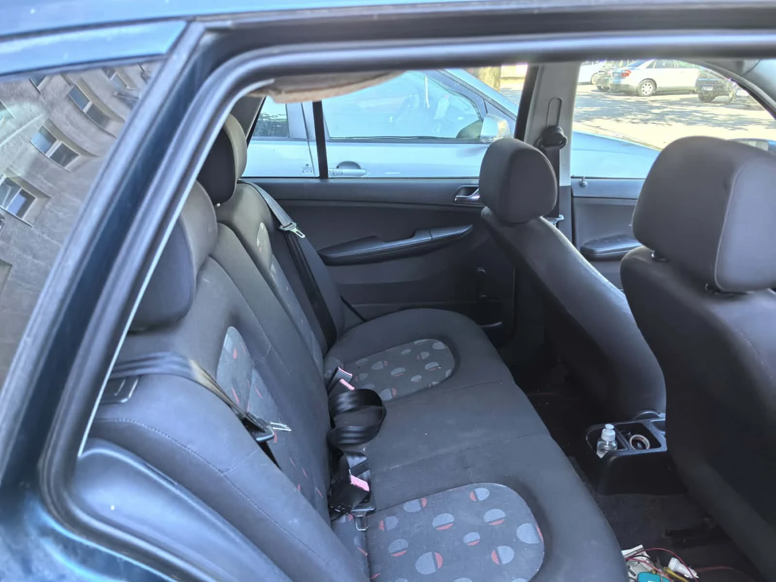 Skoda Fabia, снимка 5 - Автомобили и джипове - 56058383