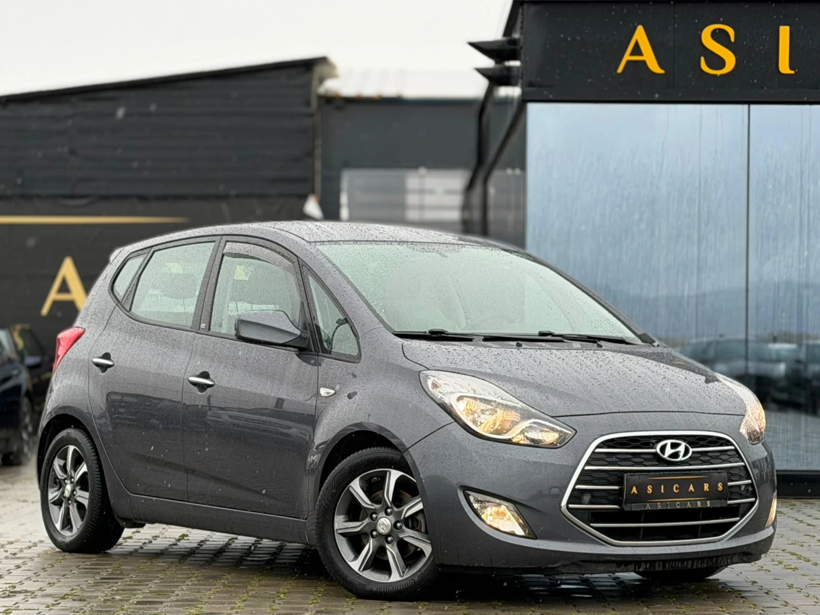 Hyundai Ix20 / 1.6I / 124HP / GAS / EURO 6 / ������ / | Mobile.bg � ����������� 7