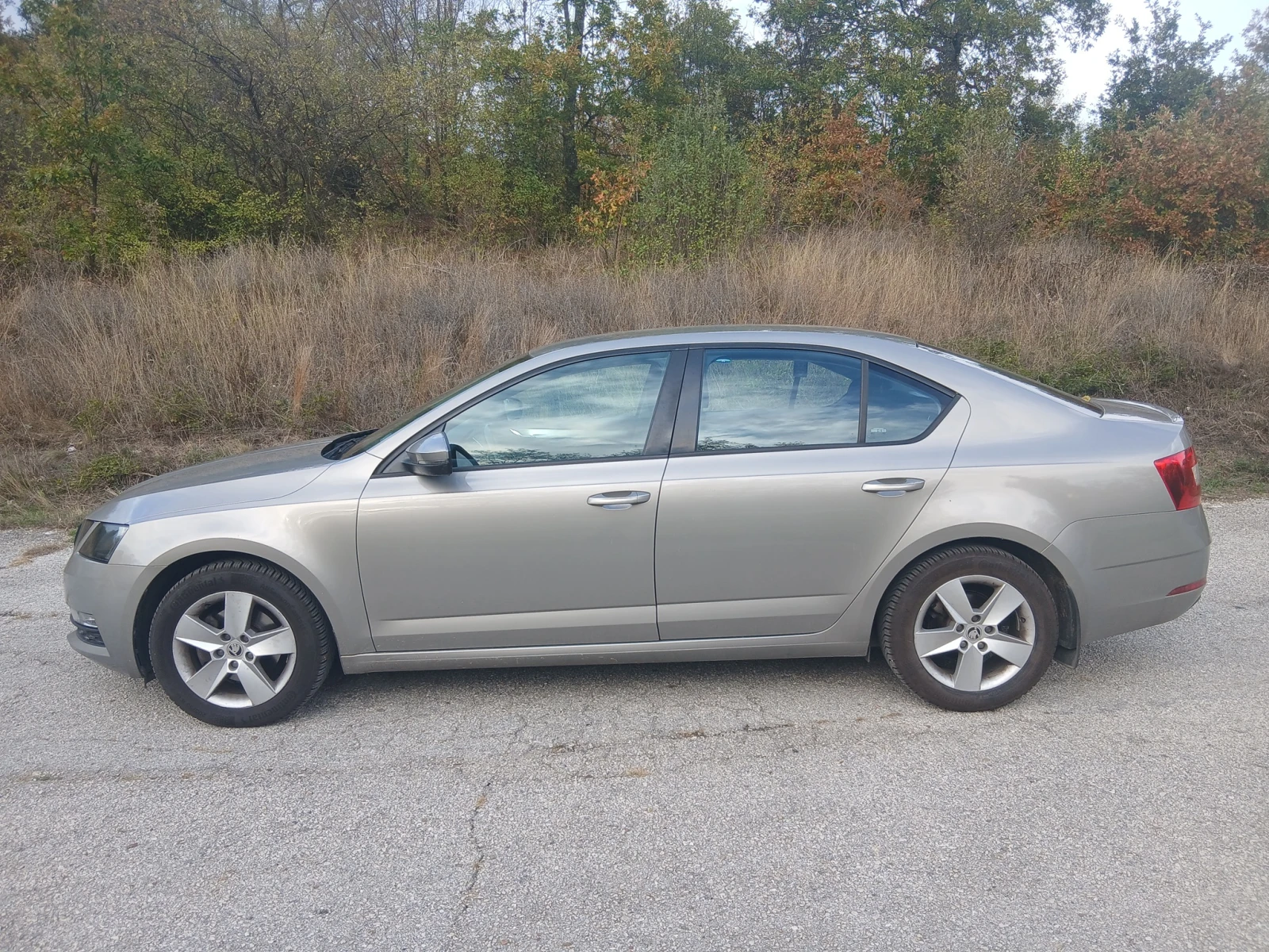 Skoda Octavia 1, 5 TSI, снимка 4 - Автомобили и джипове - 56555255