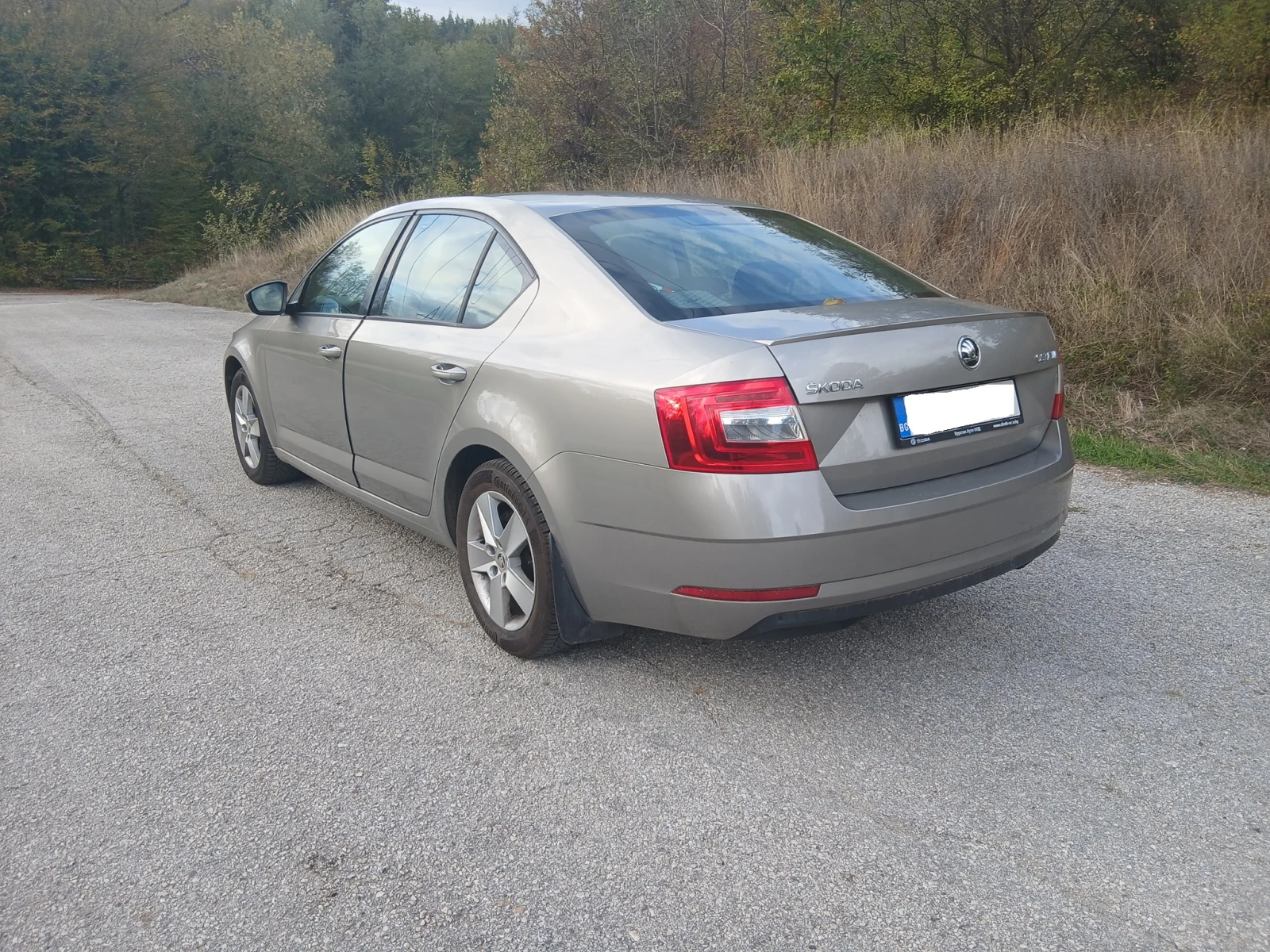 Skoda Octavia 1, 5 TSI, снимка 5 - Автомобили и джипове - 56555255