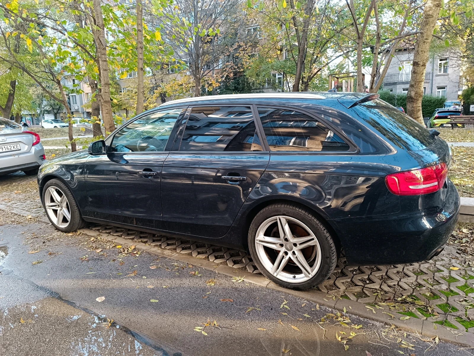 Audi A4 1.8 TFSI + ГАЗ, снимка 4 - Автомобили и джипове - 56634565