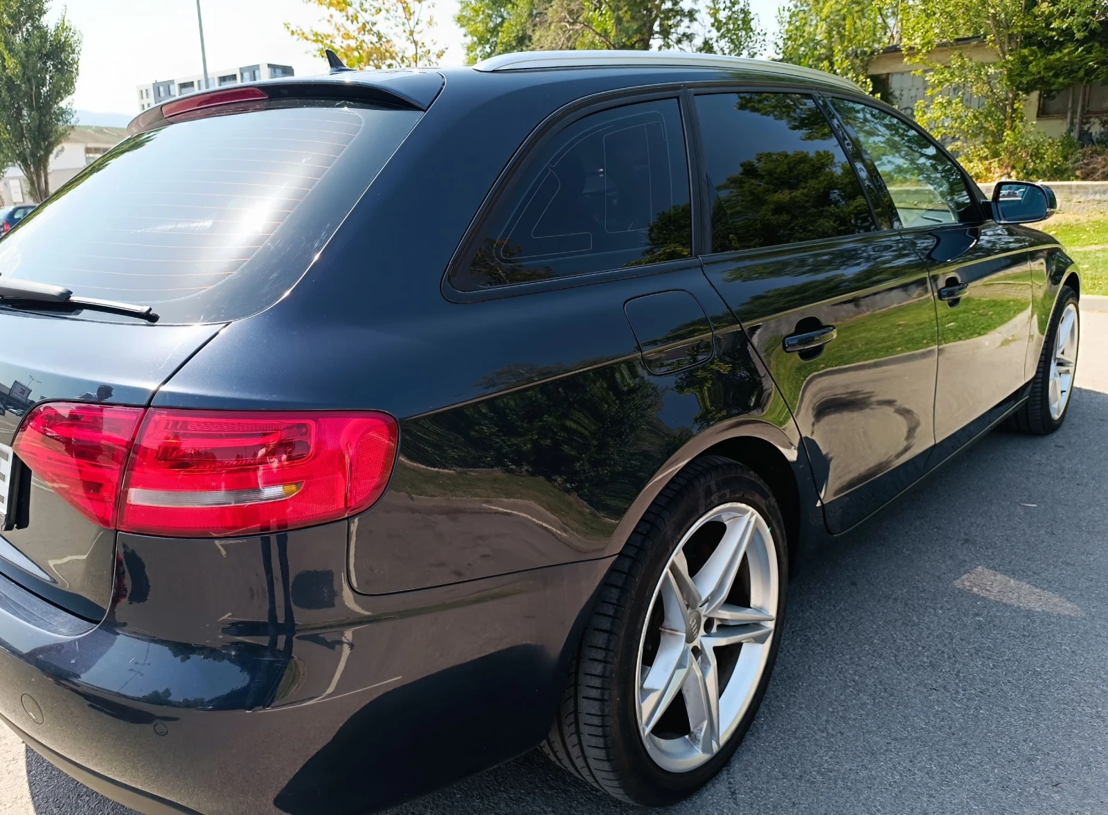 Audi A4 1.8 TFSI + ГАЗ, снимка 6 - Автомобили и джипове - 56634565