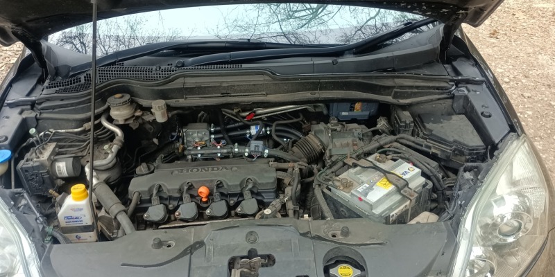 Honda Cr-v газ, снимка 13 - Автомобили и джипове - 45913036