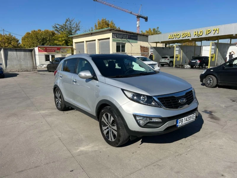 Kia Sportage, снимка 1 - Автомобили и джипове - 48604339