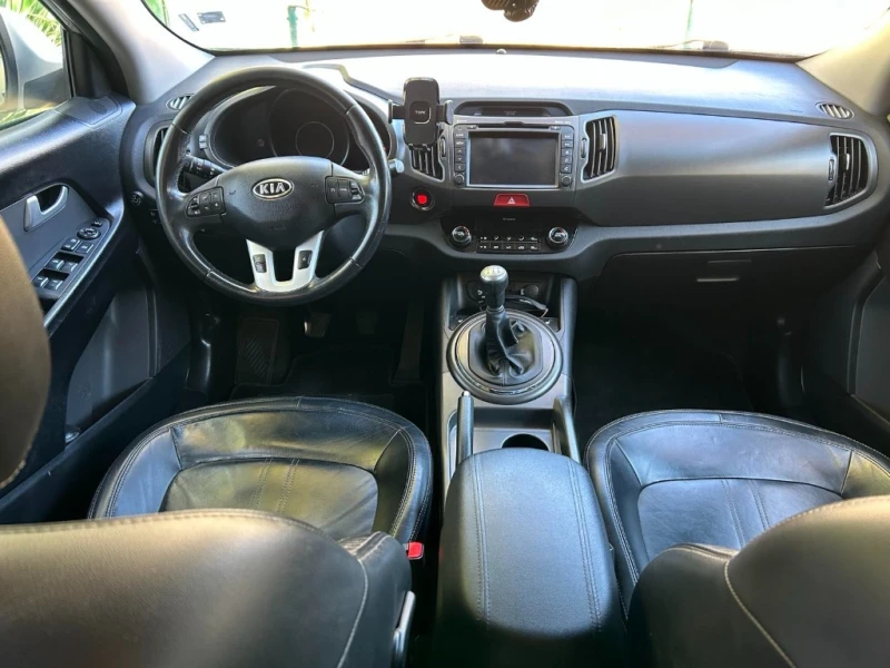 Kia Sportage, снимка 5 - Автомобили и джипове - 48604339