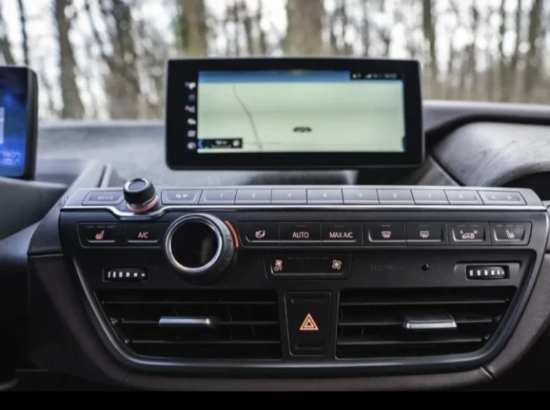 BMW i3 S 120Ah 2021г. 55000км RoadStyle Edition, снимка 10 - Автомобили и джипове - 52666864