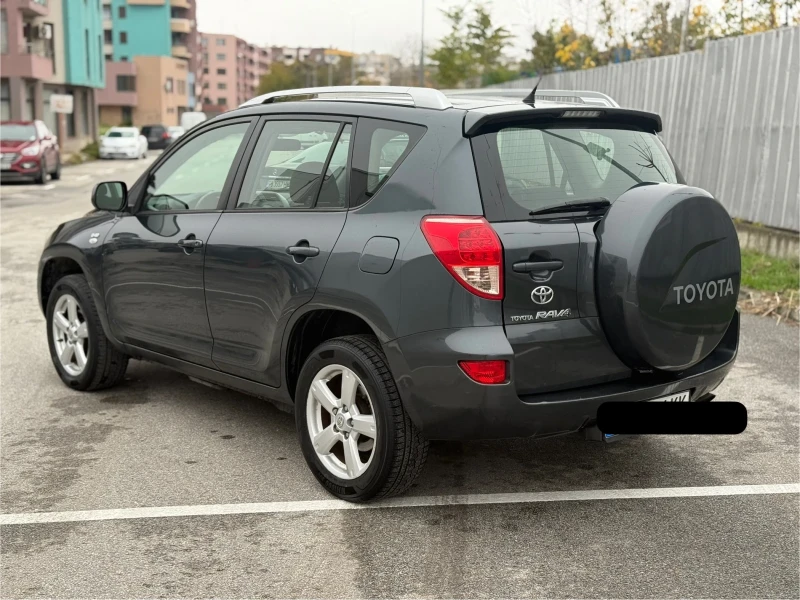 Toyota Rav4 2, 2 136 kc, снимка 7 - Автомобили и джипове - 52532222