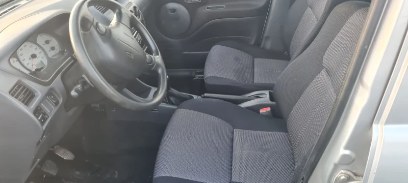 Daihatsu Terios 1.3, снимка 8 - Автомобили и джипове - 52776549