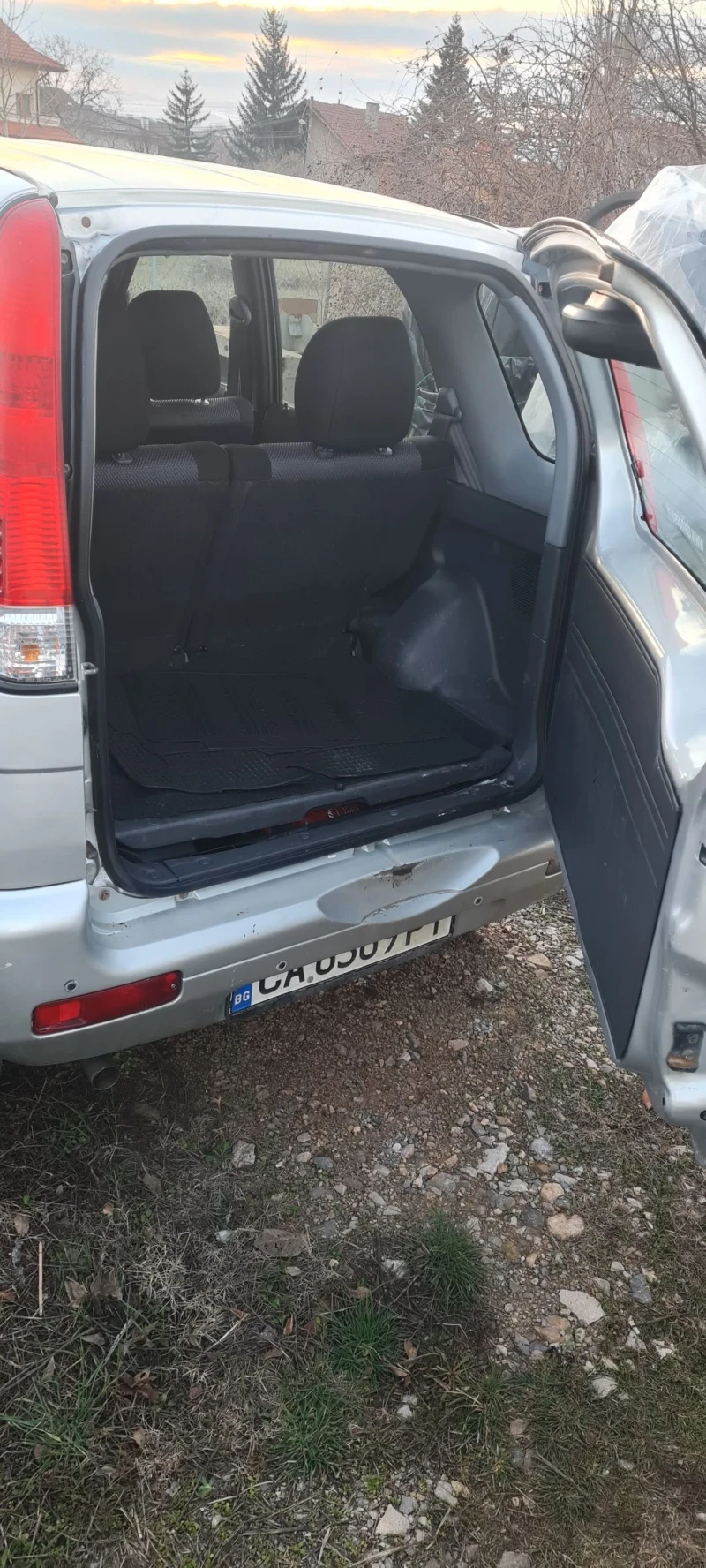 Daihatsu Terios 1.3, снимка 5 - Автомобили и джипове - 52776549