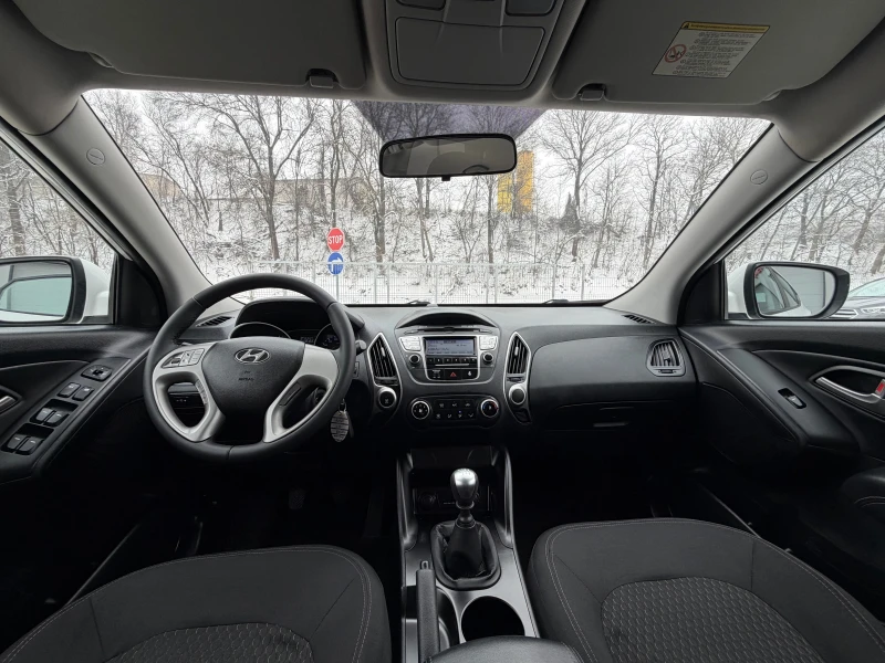 Hyundai IX35 1.7CRDI* TOP* KLIMATRONIK, снимка 11 - Автомобили и джипове - 53100492