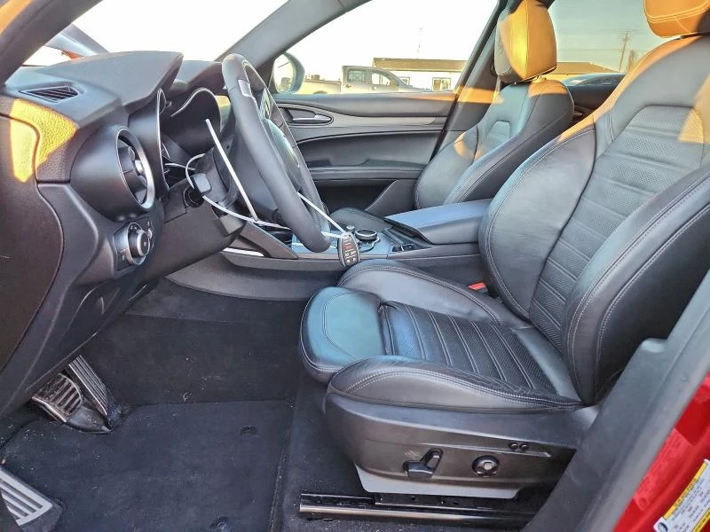 Alfa Romeo Stelvio TI SPORT AWD, снимка 7 - Автомобили и джипове - 53035999