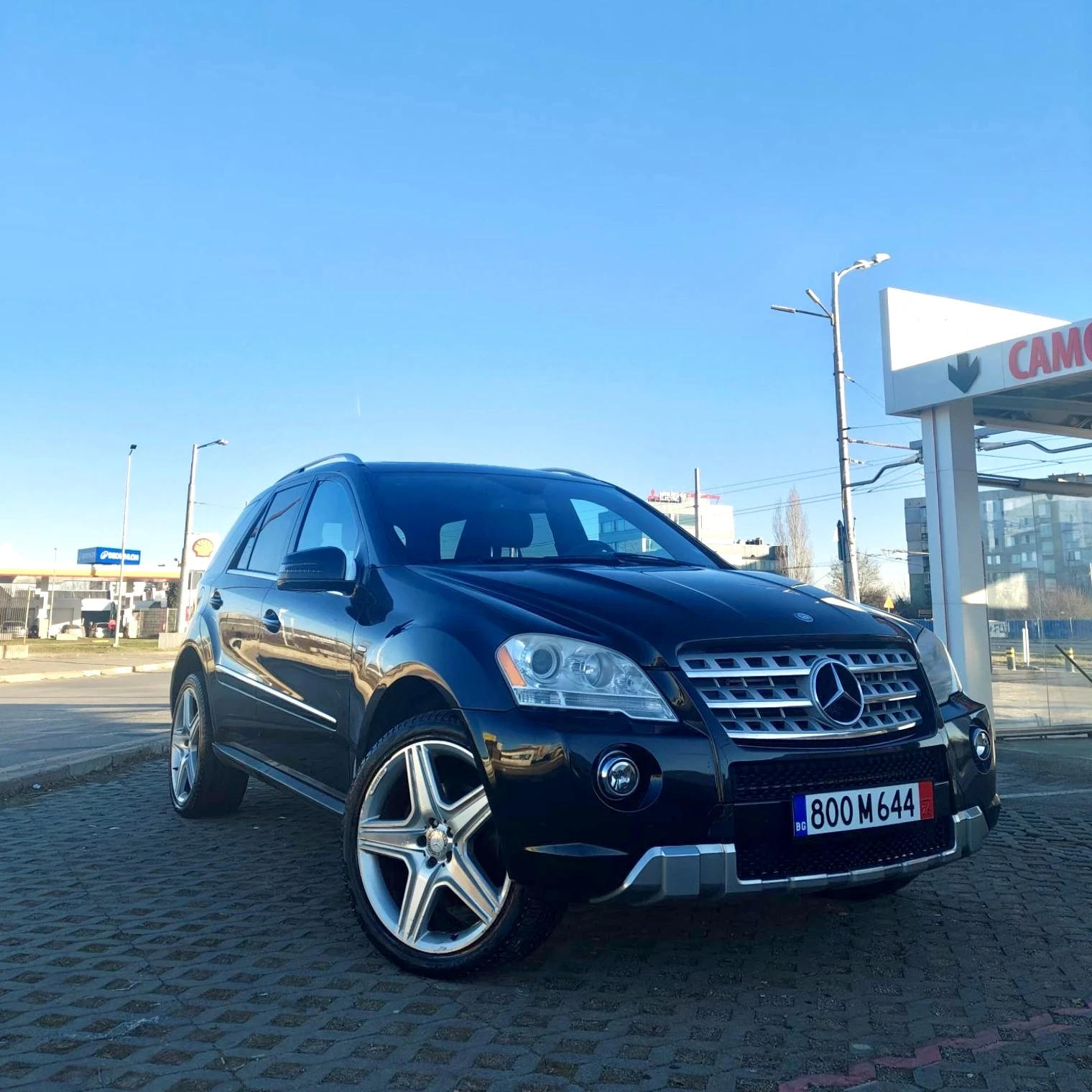 Mercedes-Benz ML 350 BLUETEC* 4Matic* AMG* Keyless* Designo* Подгрев* P, снимка 1
