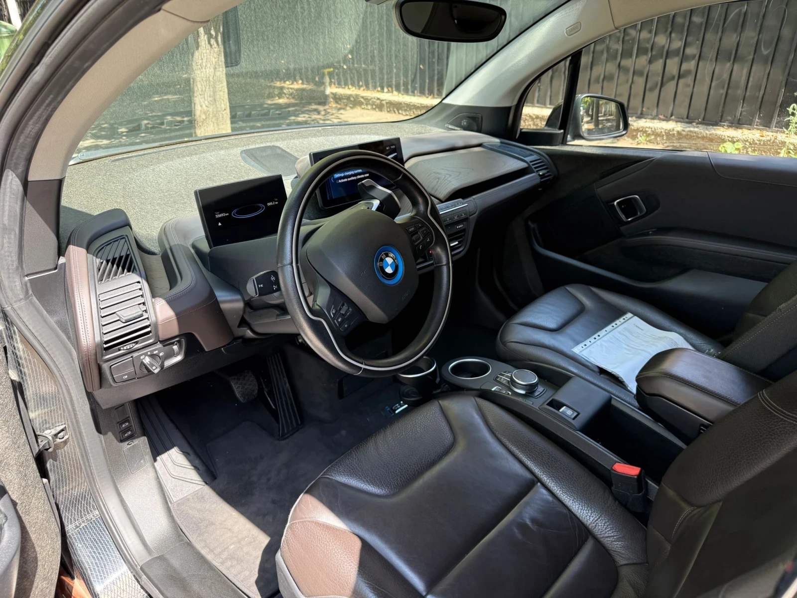 BMW i3 S 120Ah 2021г. 55000км RoadStyle Edition - изображение 9