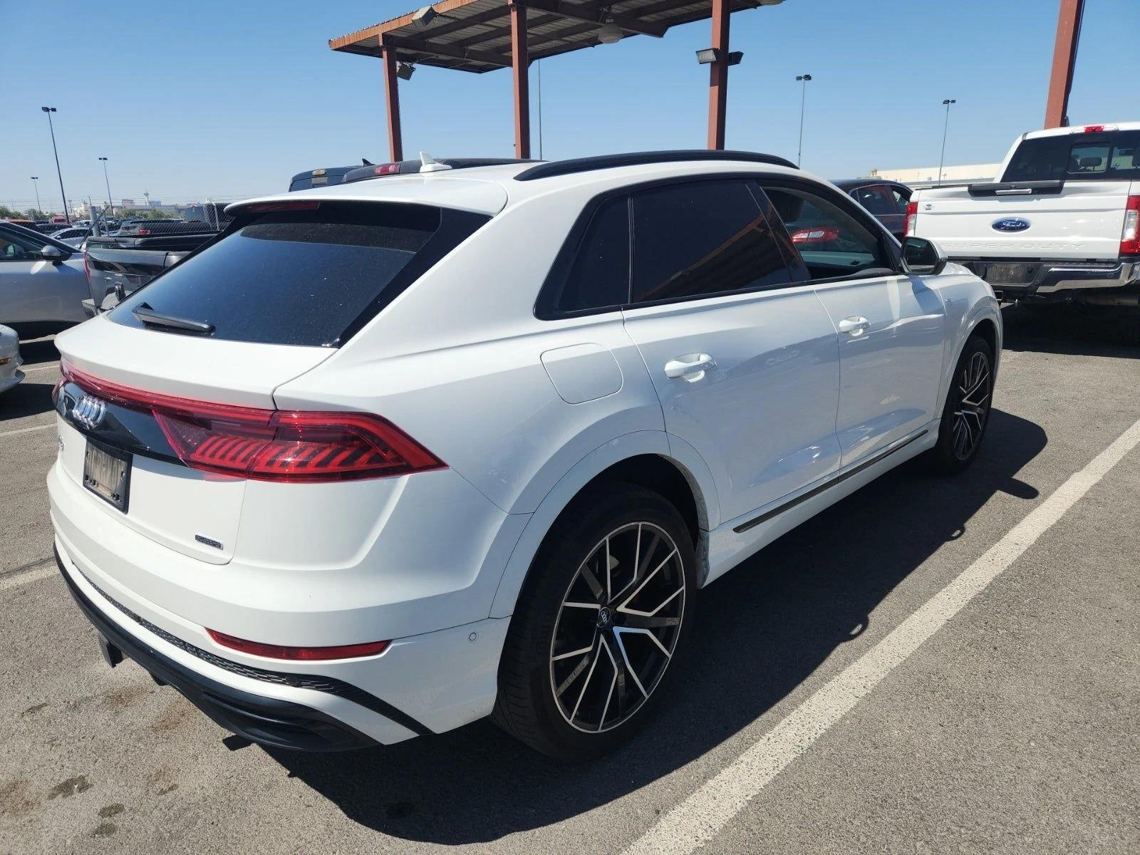 Audi Q8 PRESTIGE* MATRIX* B&O* BLACK OPTIC* HEADUP* AMBIEN - изображение 4