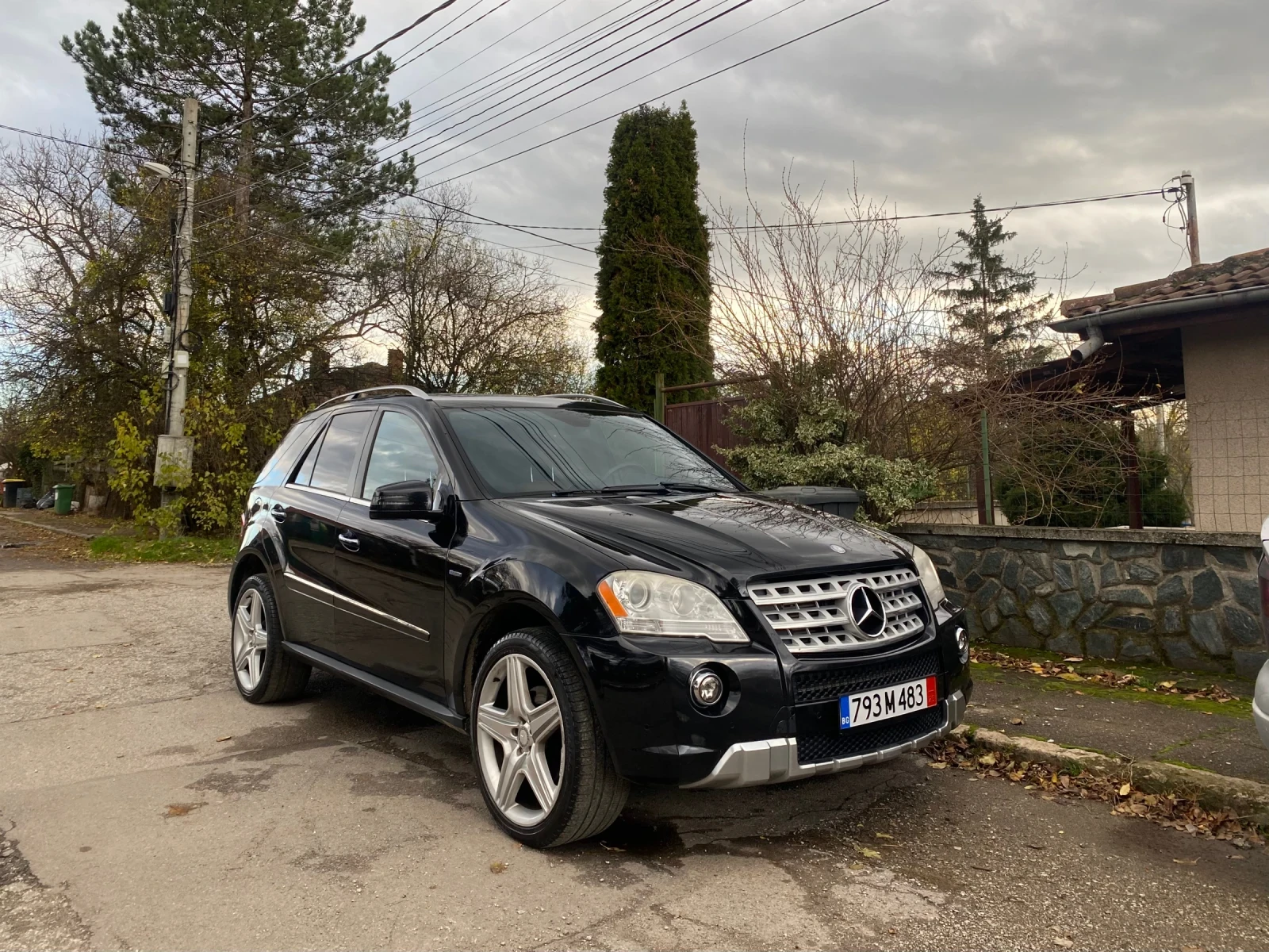 Mercedes-Benz ML 350 BLUETEC* 4Matic* AMG* Keyless* Designo* �������* P | Mobile.bg � ����������� 1