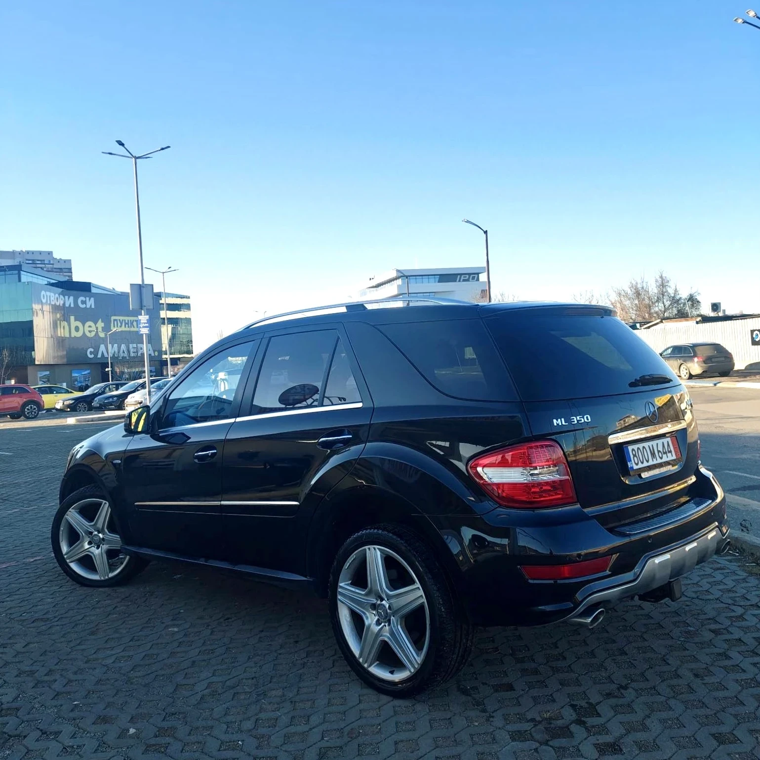 Mercedes-Benz ML 350 BLUETEC* 4Matic* AMG* Keyless* Designo* Подгрев* P - изображение 8