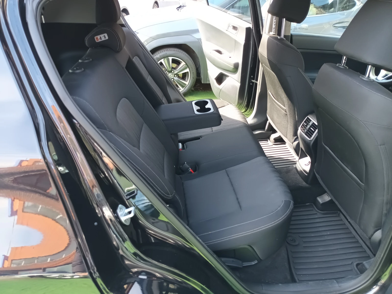 Kia Sportage 2.4i/4x4 - изображение 10