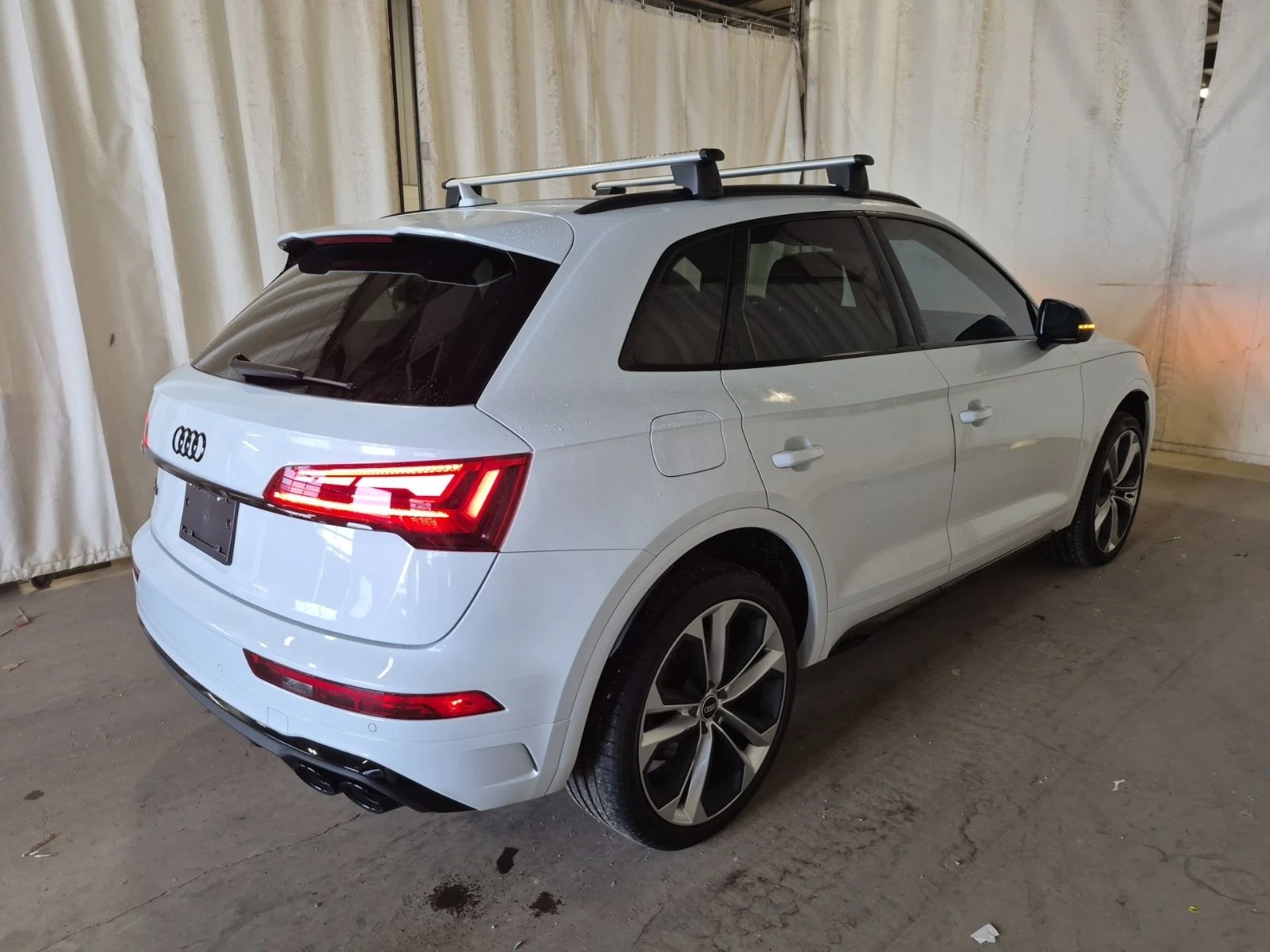 Audi SQ5 Technik /CARFAX /Панорама/Подгрев/Дистроник/, снимка 4 - Автомобили и джипове - 53728896