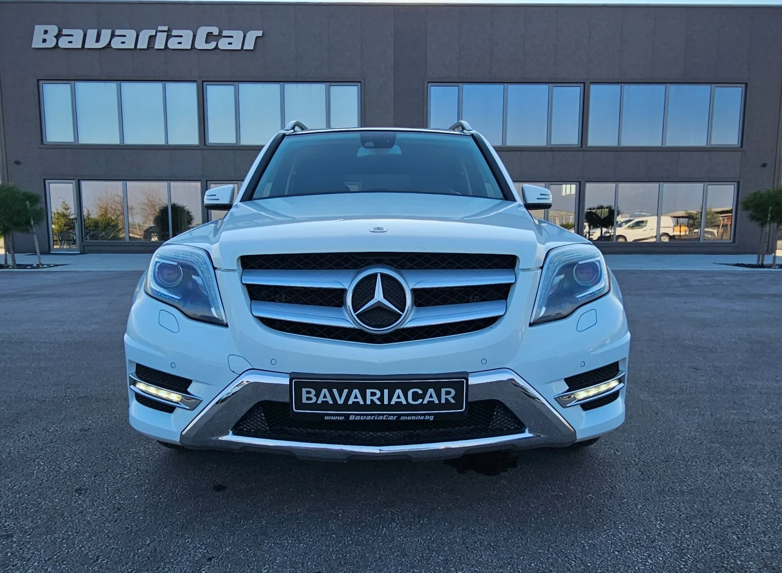Mercedes-Benz GLK 220 CDI 4Matic/Sport-Paket (AMG)/Pano/Euro5, снимка 2 - Автомобили и джипове - 53731991