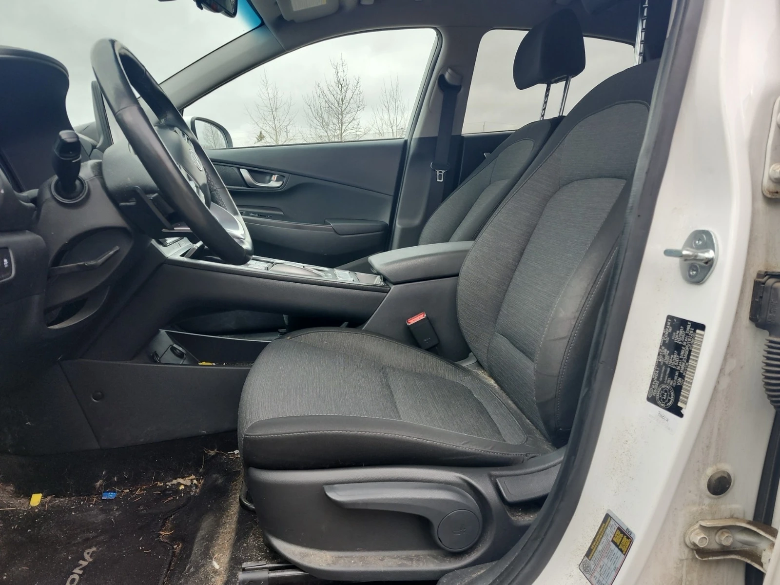 Hyundai Kona ELECTRIC * * CARFAX * * АВТО КРЕДИТ * * , снимка 6 - Автомобили и джипове - 53919170