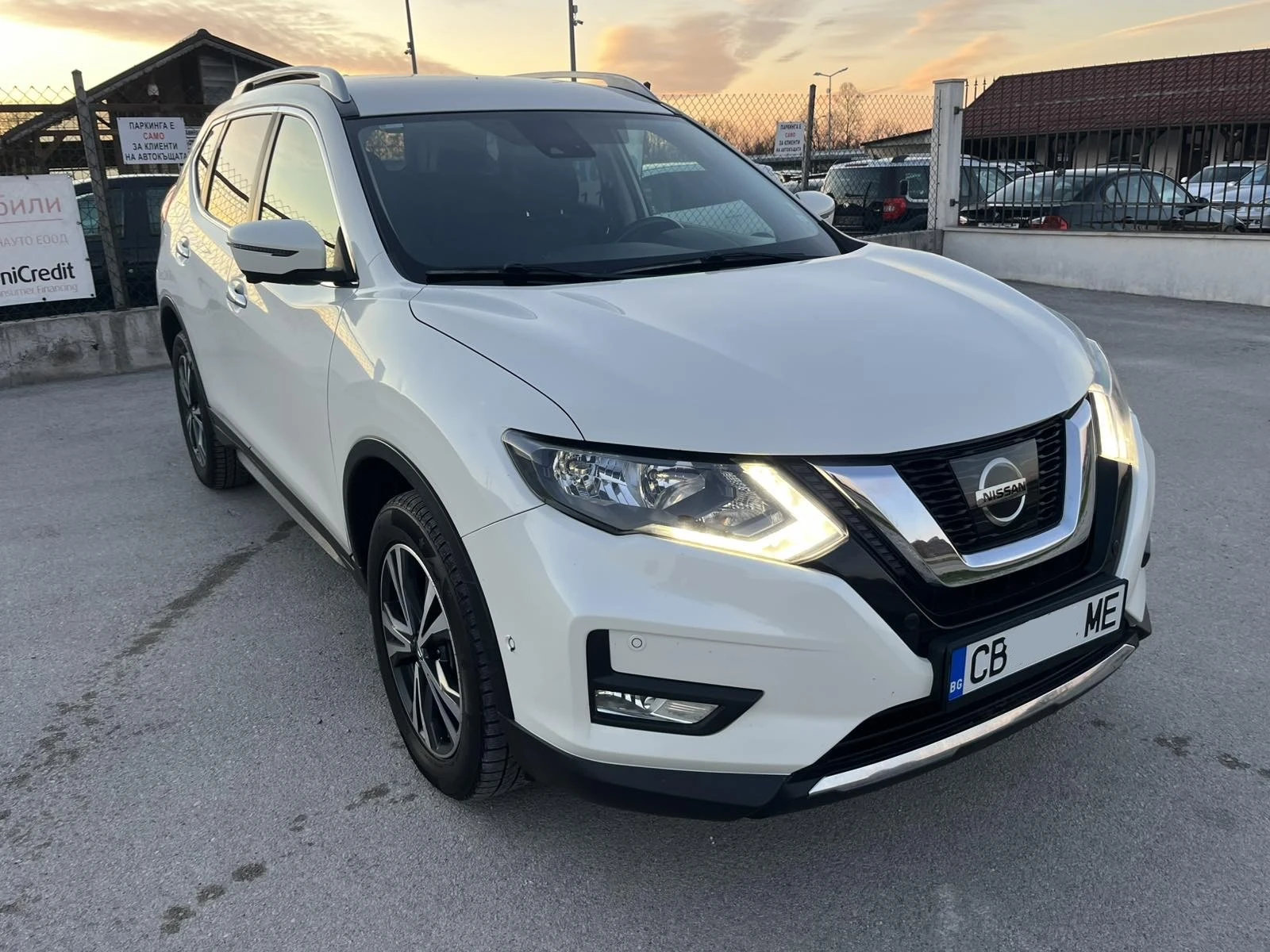 Nissan X-trail 2.0DCI 177кс EURO 6B FULL РЕГИСТРИРАН ОБСЛУЖЕН, снимка 3 - Автомобили и джипове - 54163483