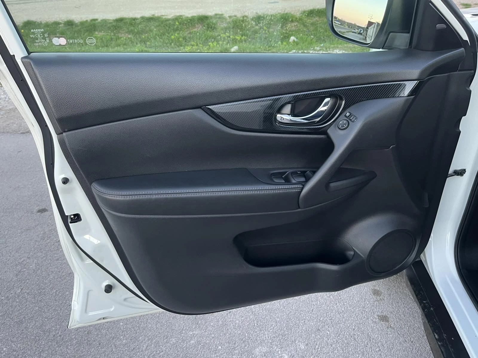 Nissan X-trail 2.0DCI 177кс EURO 6B FULL РЕГИСТРИРАН ОБСЛУЖЕН, снимка 7 - Автомобили и джипове - 54163483