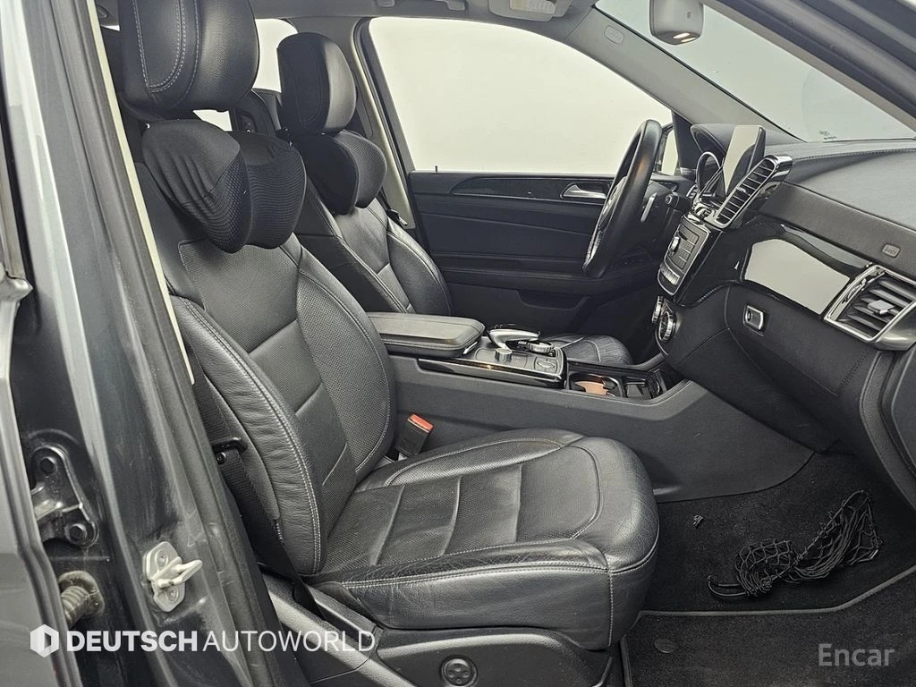Mercedes-Benz GLS 350 360КАМ* КОЖА* ПОДГРЕВ* ОБДУХВАНЕ* ПАНО* 2ТВ, снимка 14 - Автомобили и джипове - 54503943