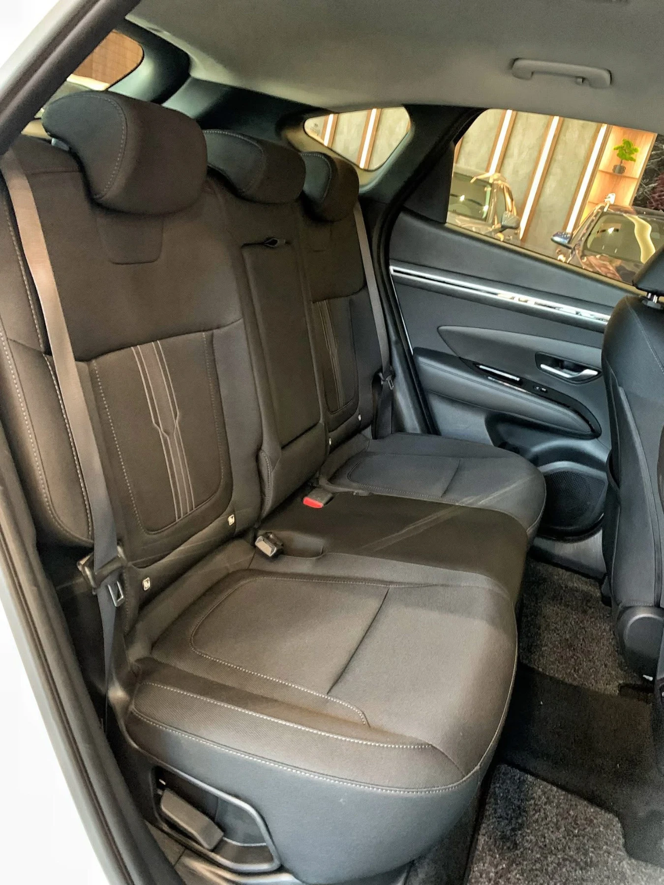 Hyundai Tucson Plug in Hybrid | 4x4 | , снимка 13 - Автомобили и джипове - 54699076