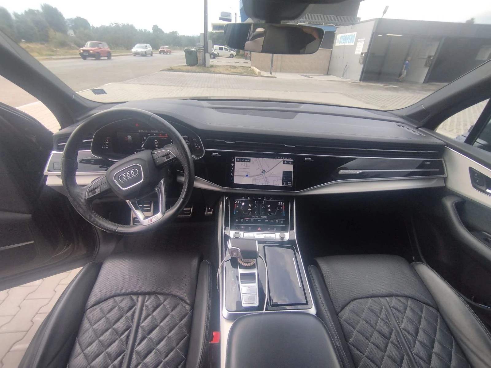 Audi Q7 Diesel , снимка 13 - Автомобили и джипове - 55412792