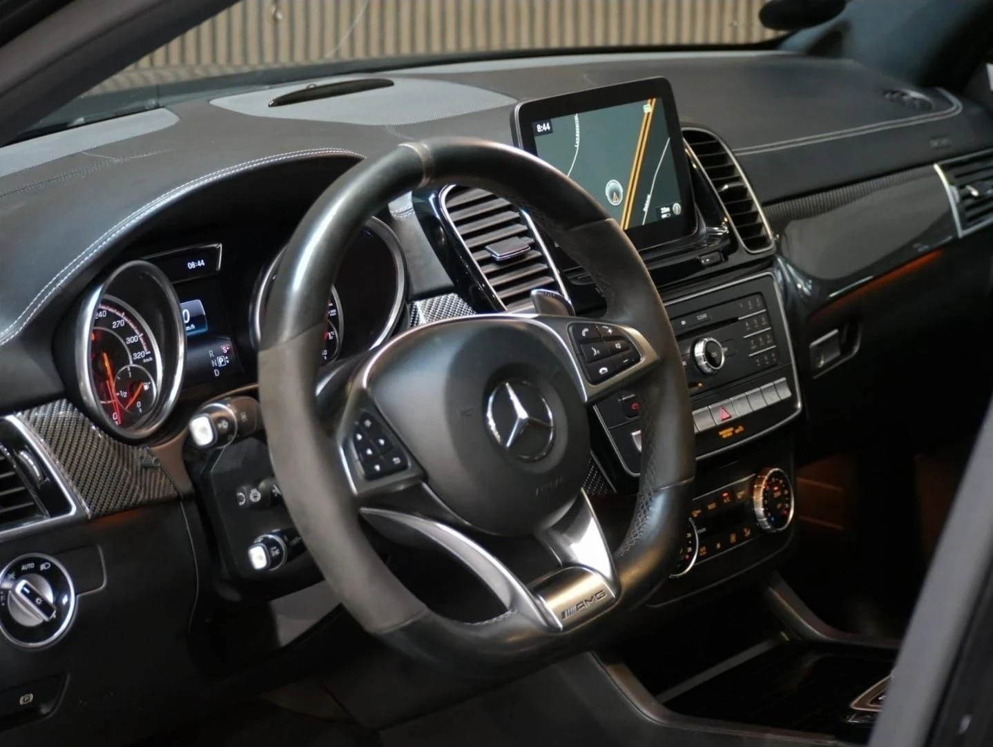 Mercedes-Benz GLE 63 S AMG ОЧАКВАН ВGLE63S AMG COUPEMATTEB&O360PANOОбдухване+, снимка 7 - Автомобили и джипове - 55624164