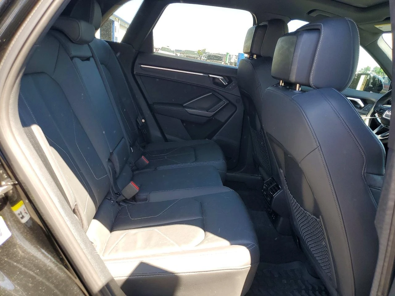 Audi Q3 2.0l Premium Plus S Line 45, снимка 11 - Автомобили и джипове - 55877101