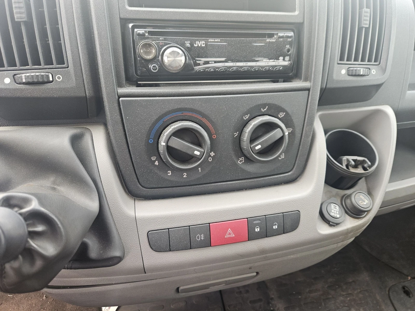 Fiat Ducato 2.3JTD, снимка 7 - Бусове и автобуси - 54863377