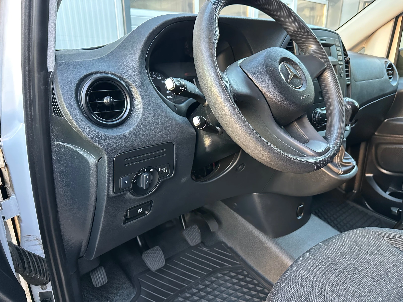 Mercedes-Benz Vito 140�� EXTRA LONG ��� ����� ����� | Mobile.bg � ����������� 9