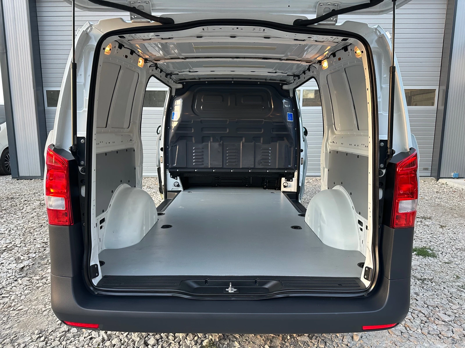 Mercedes-Benz Vito 140�� EXTRA LONG ��� ����� ����� | Mobile.bg � ����������� 14