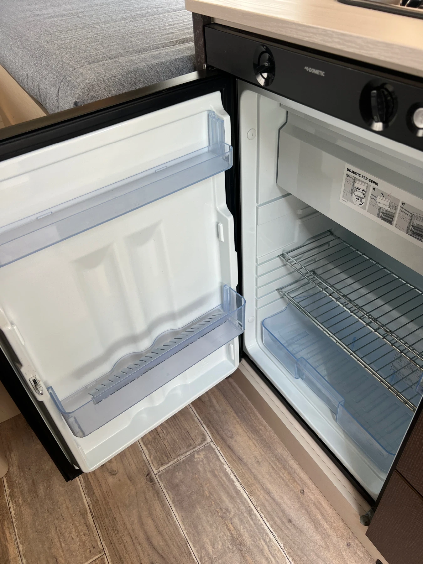 Каравана Dethleffs C Go 475 Климатик, Солар, Тента - изображение 8
