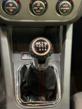 VW Golf 1.9TDI 6 скорости, снимка 12