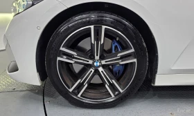 BMW 320 i M SPORT* DISTRONIC* ХЕДЪП* ПОДГРЕВ* ОБДУХВАНЕ* , снимка 5