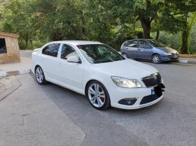 Обява за продажба на Skoda Octavia 2.0TDI VRS ~20 500 лв. - изображение 1